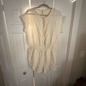 Lou & Grey Speckled Cream Romper
